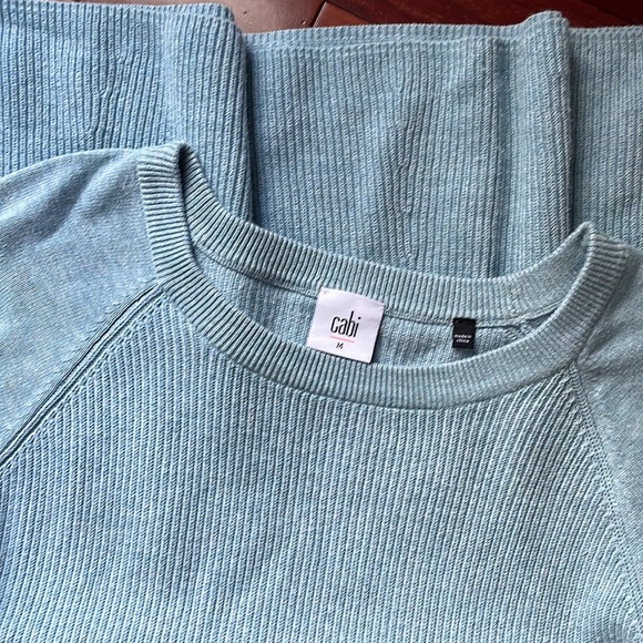 CAbi NWOT Swing Trapeze Blue Sky Knit Sweater Style 5133 - Picture 5 of 7